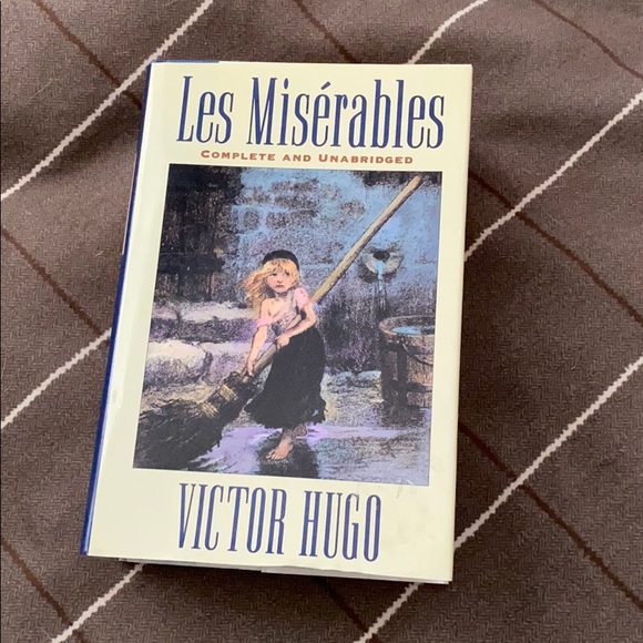 Les Miserables complete and Unabridged